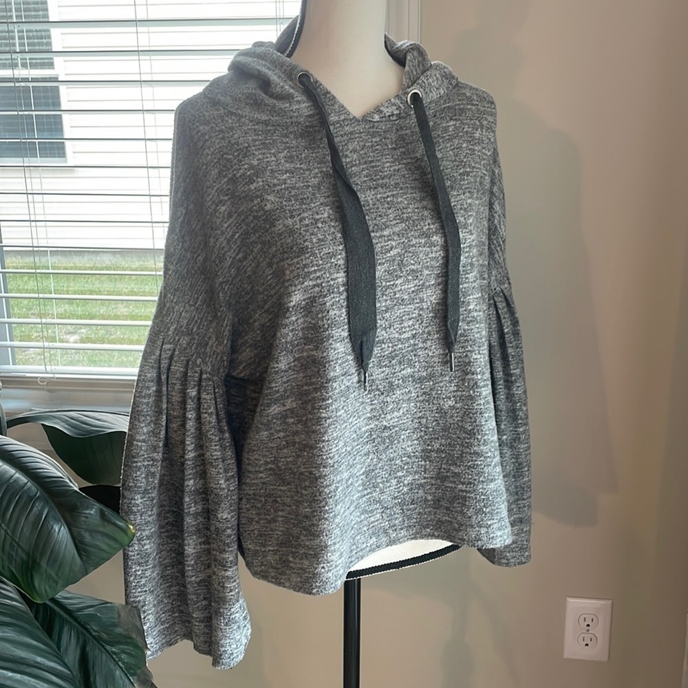 Skylar and jade bell sleeve pull over sweater